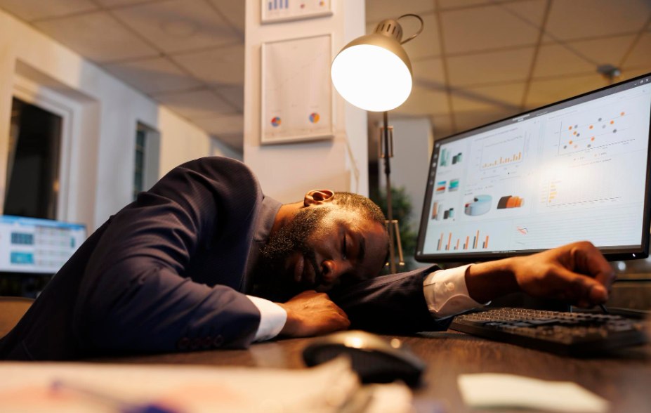 Burnout: sinais, causas e como a TCC ajuda